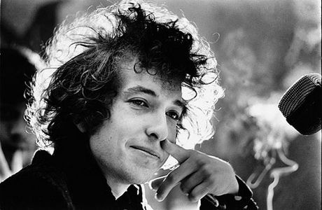 Боб Дилан, ЗНАМЕНИТЫЕ ХИППИ, ДРУЗЬЯ ХИППИ И ИХ ВРАГИ
